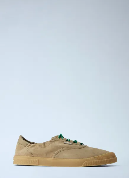 Vera Leisure Sneakers