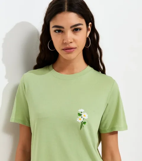 New Look Women's Light Green Cotton Floral Embroidered T-Shirt