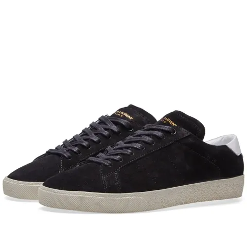 06 Suede Sneaker