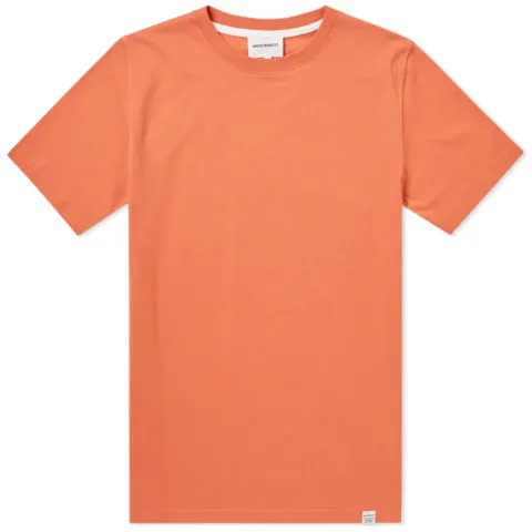 Niels Standard Tee