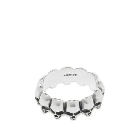 Band of Skulls Ring