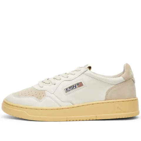 Medalist Low Sneaker