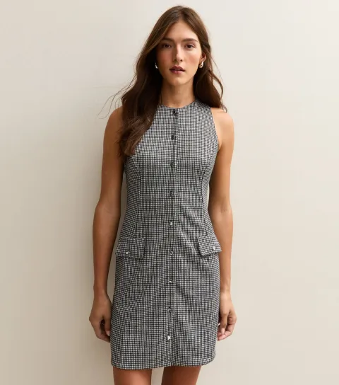 New Look Women's Black Checked Button Up Mini Pinafore Dress