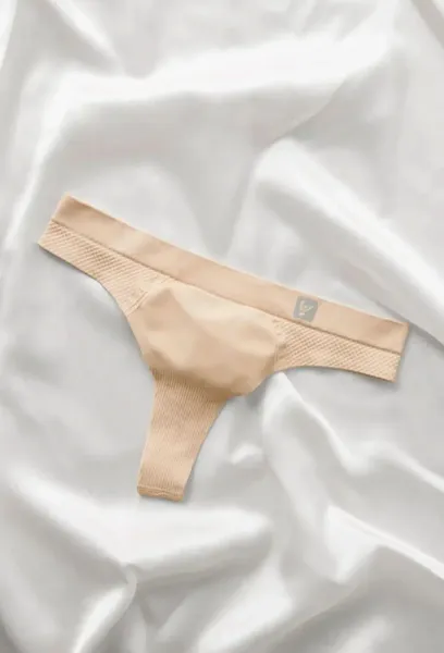 Freddy Seamless G String - Nude
