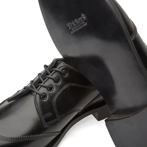 x Tricker's Calf Brogue