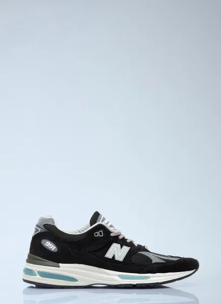 991 Sneakers