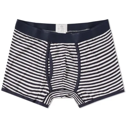 Q82 Low Waist Trunk