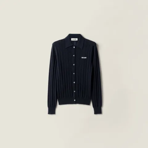 Buttoned cashmere cardigan