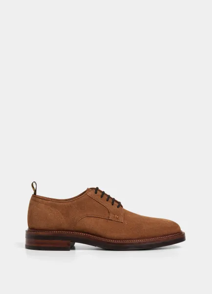 Egmont Fine Suede Shoe