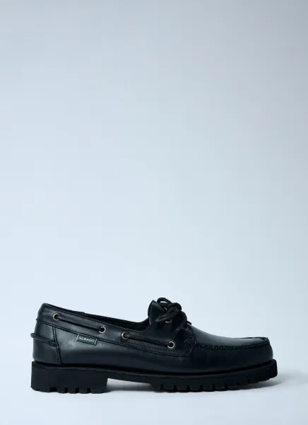 Ranger Waxy Boat Shoes