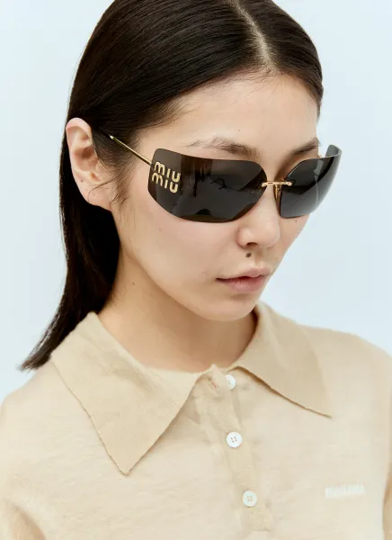 Logo Plaque Wraparound Sunglasses