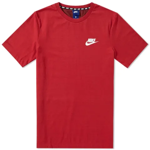AV15 Tee