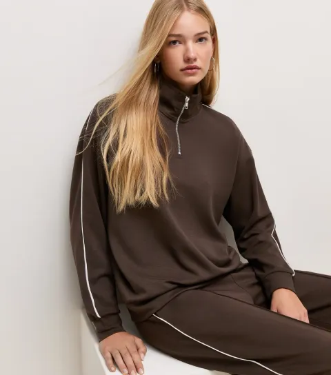 New Look Women's Premium Brown Side Piping Quarter Zip Sweatshirt