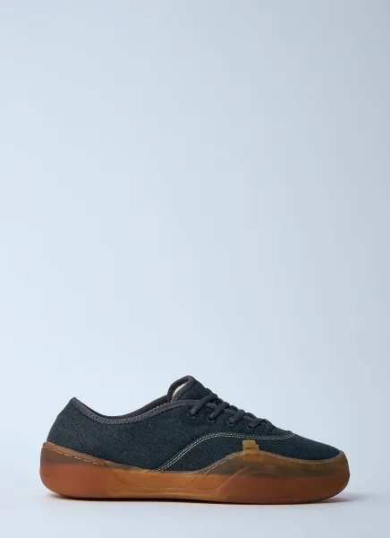 Camino Low Skate Sneakers