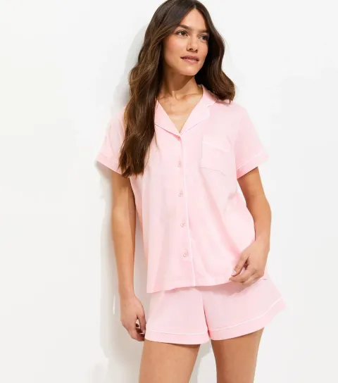 New Look Women's Petite Pink Jersey Revere Collar Shirt and Shorts Pyjama Set