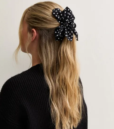 New Look Black Polka Dot Bow Hair Claw Clip