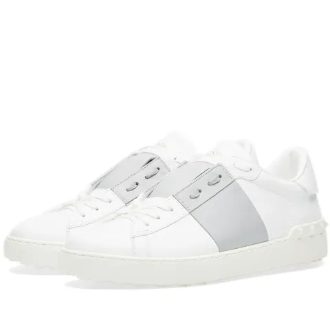 Open Low Top Sneaker