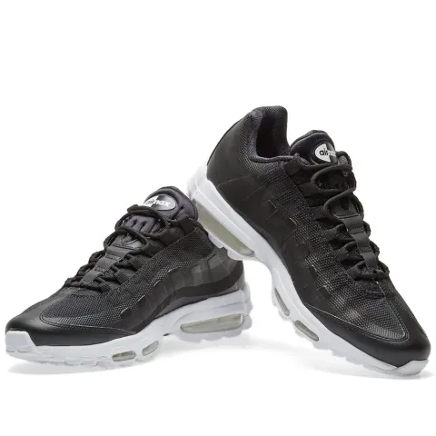 Air Max 95 Ultra Essential