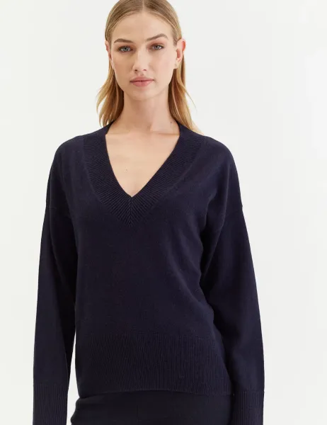 Chinti & Parker Wool Rich Relaxed Jumper with Cashmere Navy