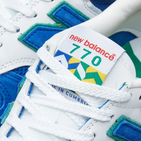 M770CF - Made in the UK 'Cumbrian Flag'