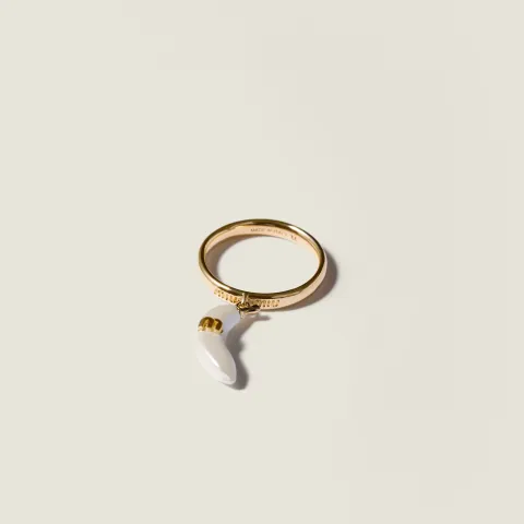 Metal ring