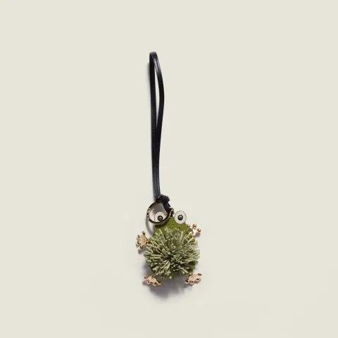 Leather key ring trick