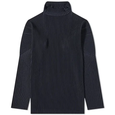 Pleated Roll Neck
