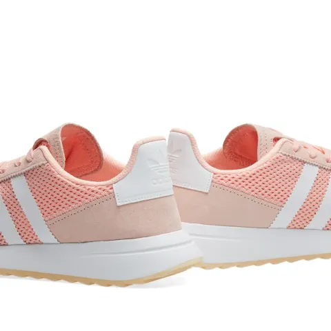 Women's Flashback W