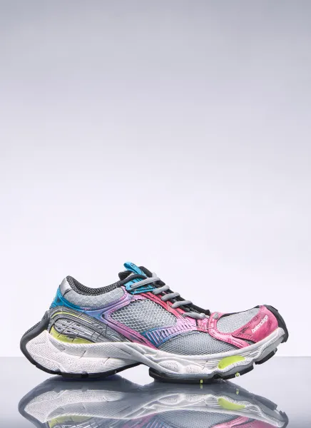Stapler Sneakers