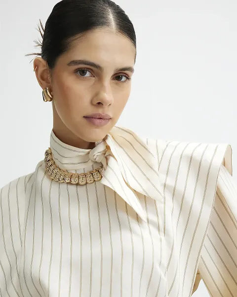 River Island Beaten Link Collar Necklace