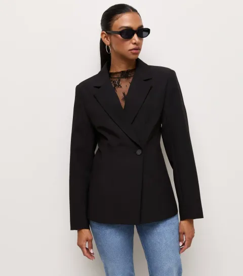 New Look Women's Black Power Shoulder Blazer
