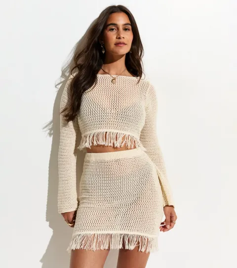 Women's Cream Crochet Knit Tassel Trim Long Sleeve Crop Top