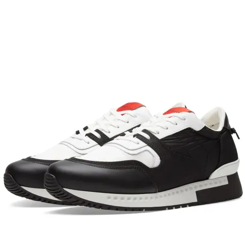 Active Runner Sneaker