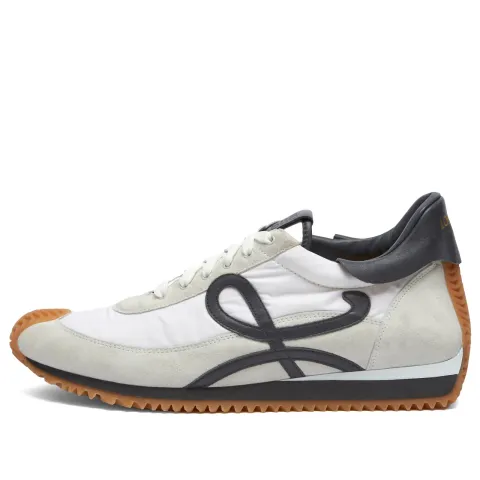 Flow Runner Sneaker