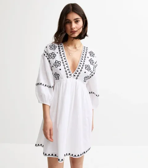 Women's White Floral Embroidered Smock Mini Dress