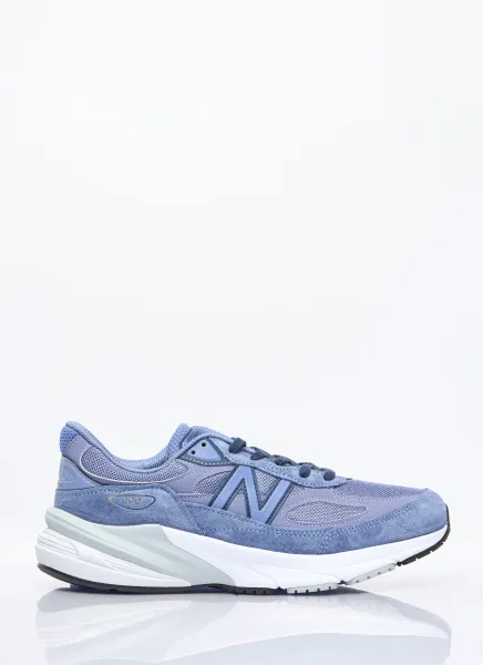 990v6 Sneakers