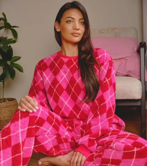 Loungeable Women's Pink Argyle Check Borg Fleece Jumper