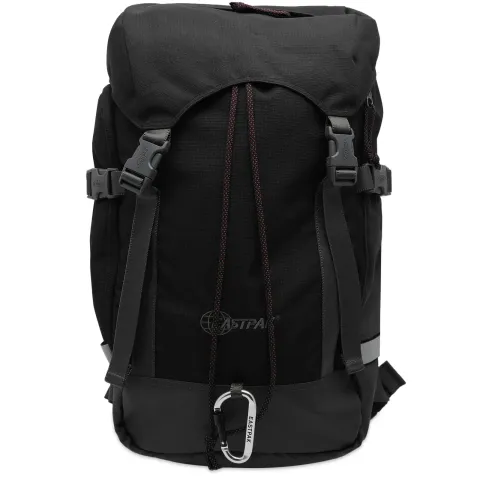 Out Camera Pack