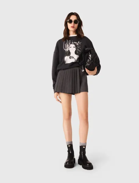 x Céline Dion sweatshirt