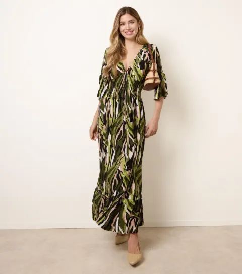 Women's Green Abstract Shirred Maxi Dress