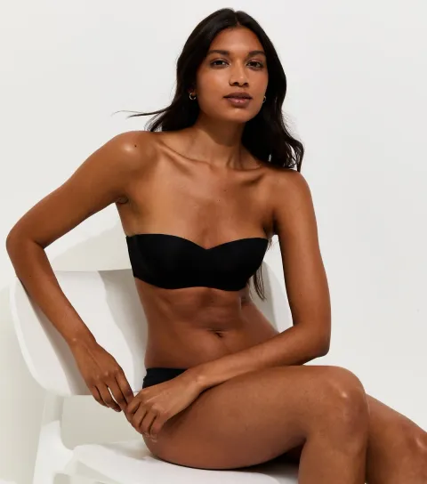 Women's Black Smooth Multiway Strap Bra