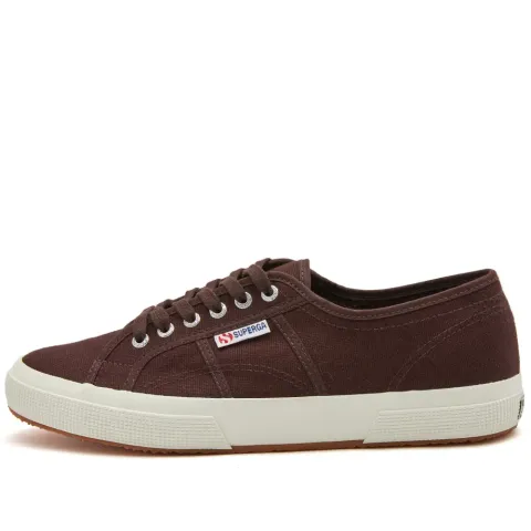2750 Cotu Classic