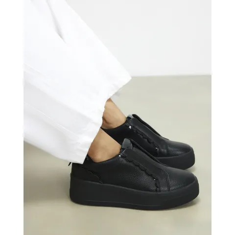 River Island Scallop Flatform Trainers