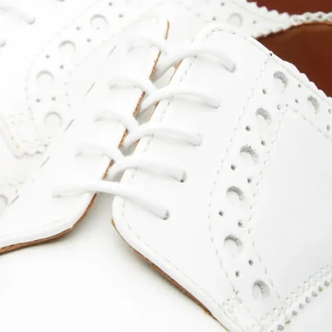 Archie V Brogue