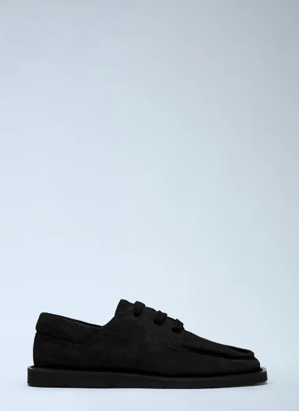 Tahoe Resort Lace-Up Shoes