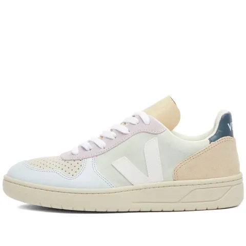 V-10 Sneaker