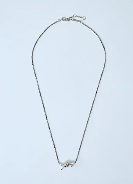 Knot Necklace