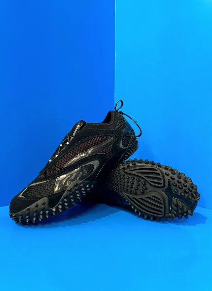 Mostro Nu Aries Sneakers