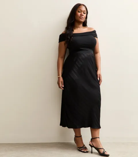 Women's Plus Size Black Striped Satin Bias Cut Midi Skirt Curves