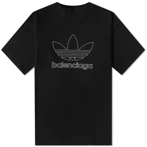 x Adidas T-Shirt